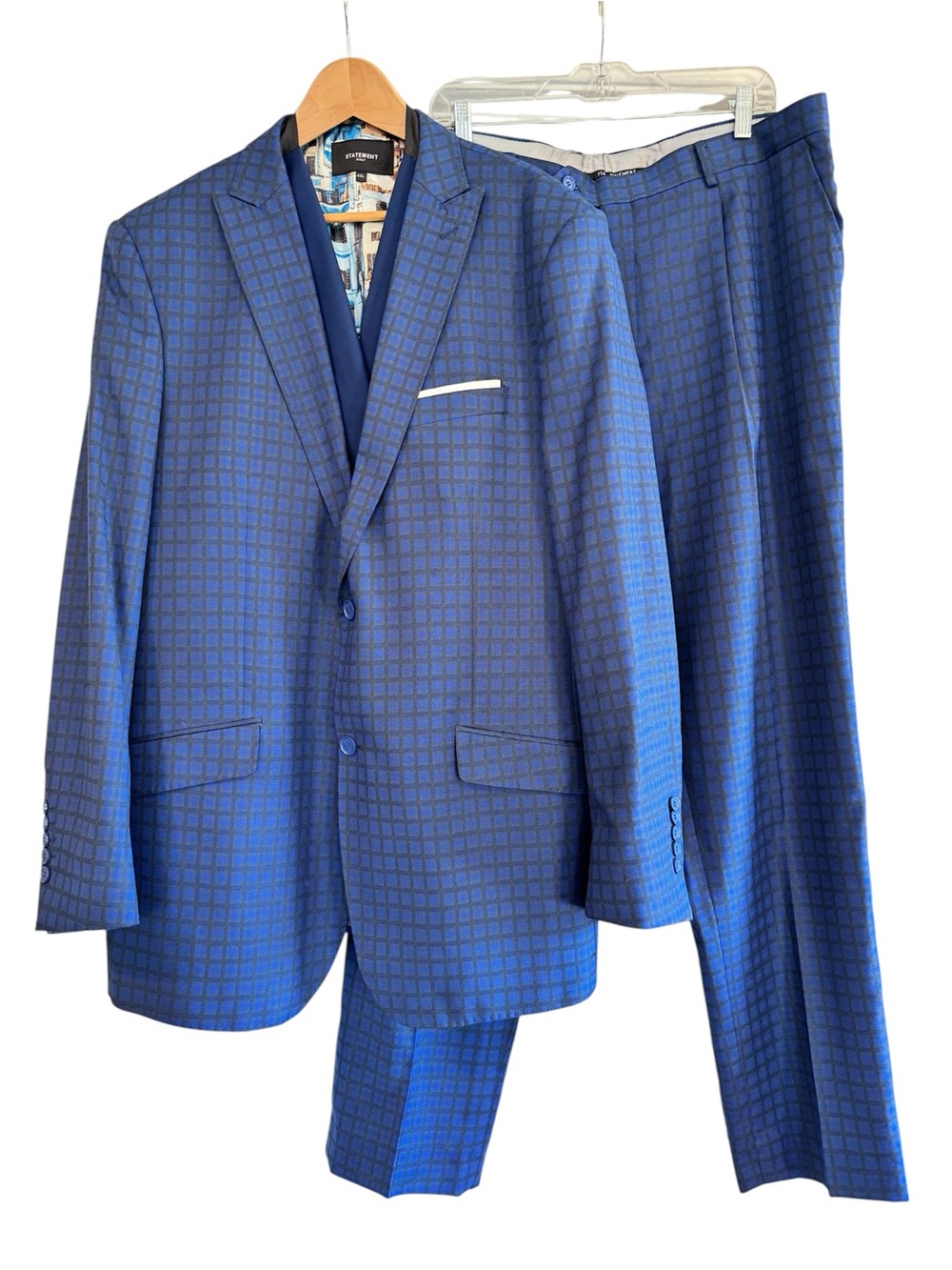 Statement Italy Mens 3‑Piece Suit - 44L Jacket/Vest, 40R Pants - Blue Check Wool